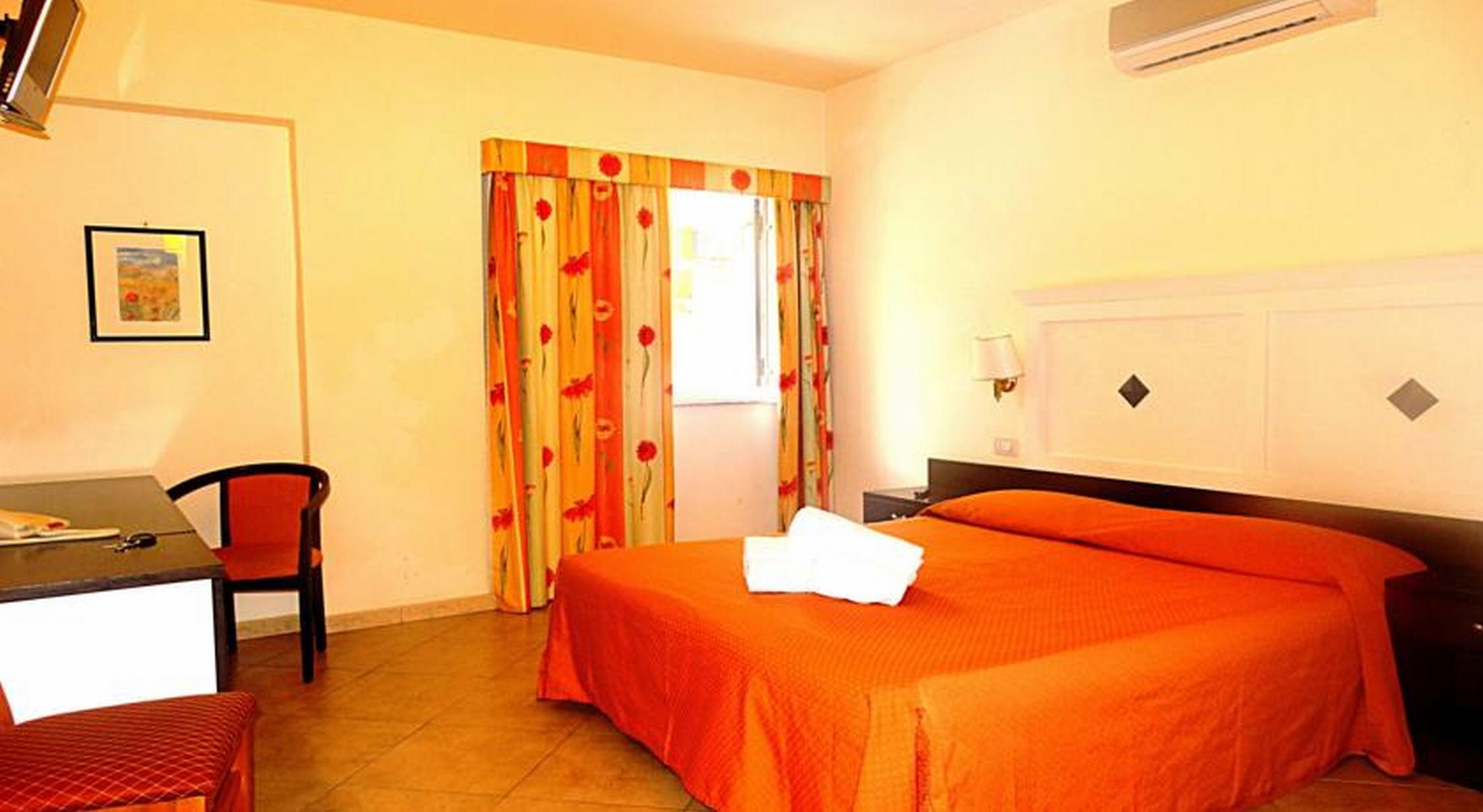 Hotel Orizzonte Letojanni Ngoại thất bức ảnh