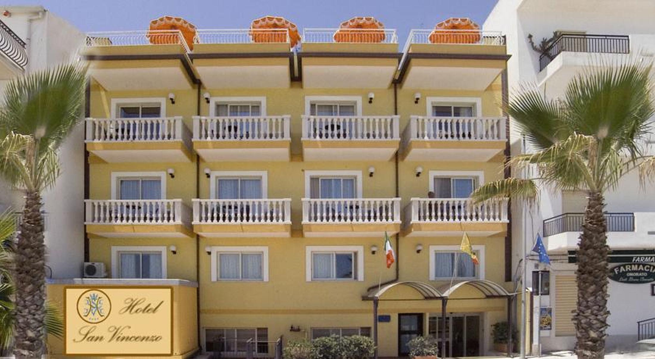Hotel Orizzonte Letojanni Ngoại thất bức ảnh