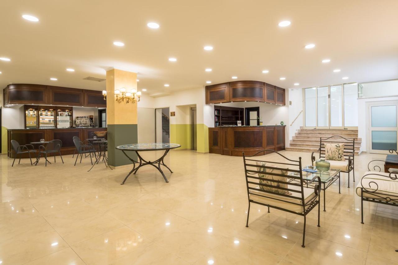Hotel Orizzonte Letojanni Ngoại thất bức ảnh