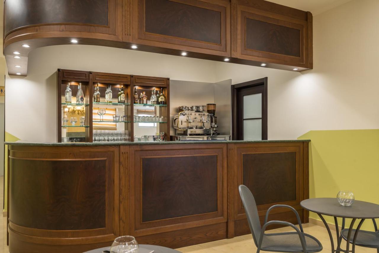 Hotel Orizzonte Letojanni Ngoại thất bức ảnh