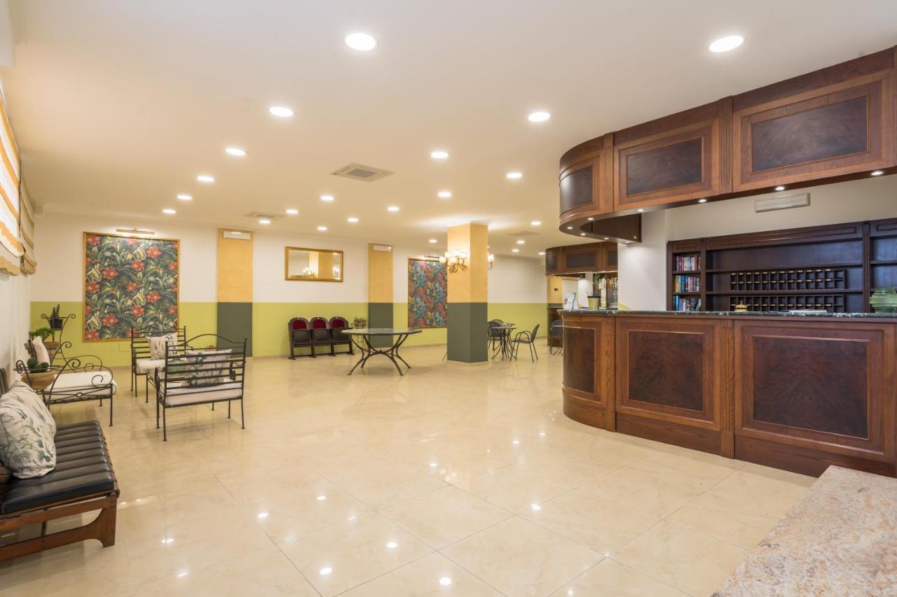 Hotel Orizzonte Letojanni Ngoại thất bức ảnh