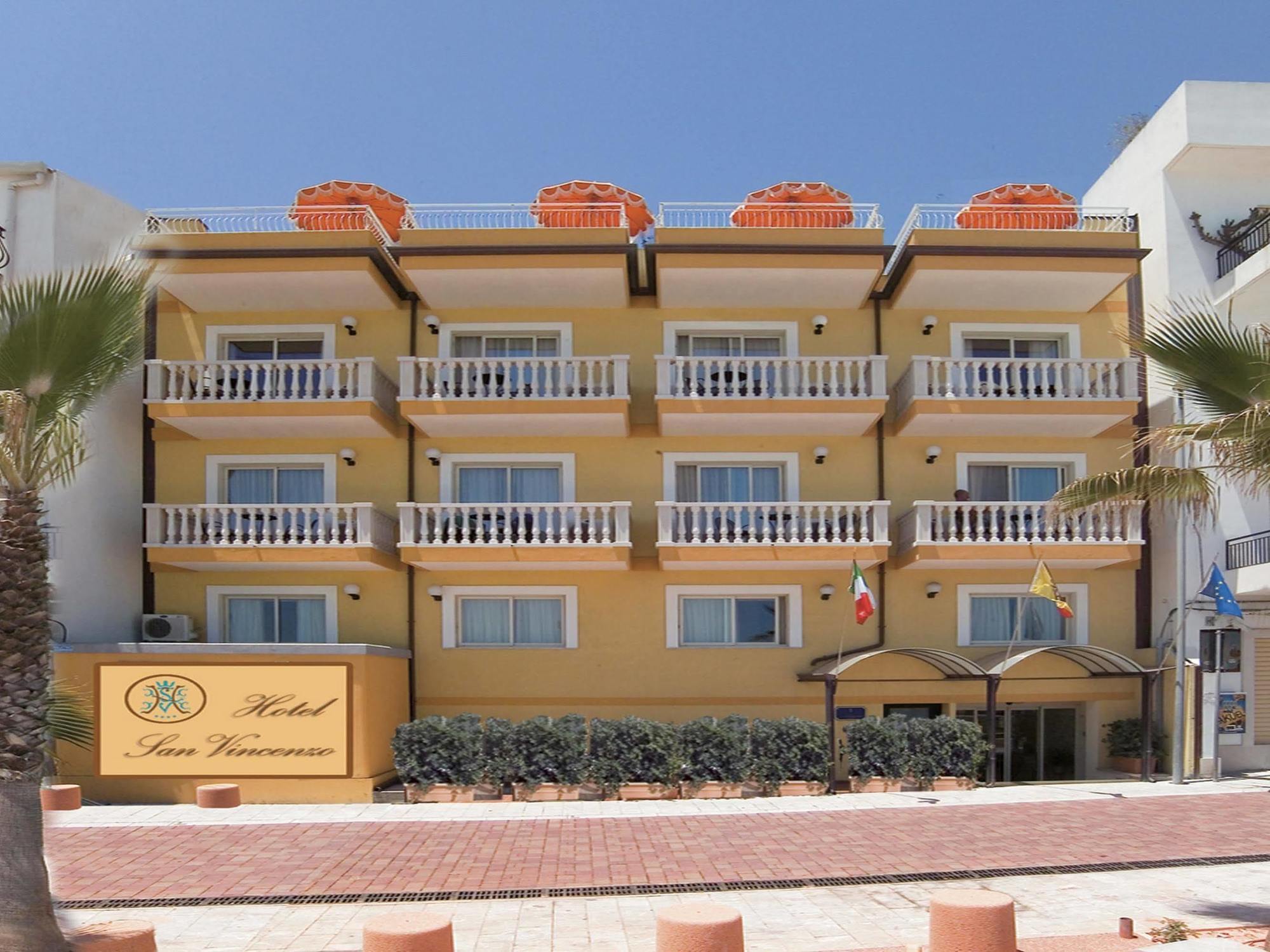 Hotel Orizzonte Letojanni Ngoại thất bức ảnh