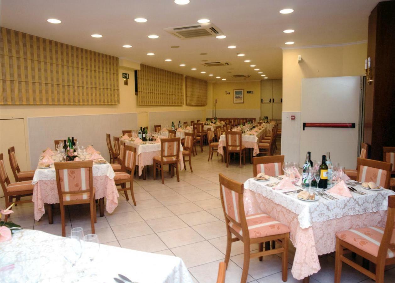 Hotel Orizzonte Letojanni Ngoại thất bức ảnh